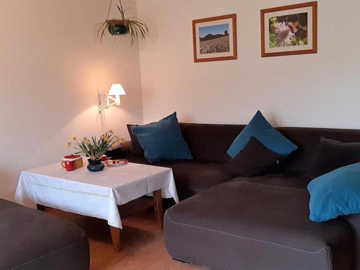 Quiet Holiday Home With Terrace Korbach Dış mekan fotoğraf